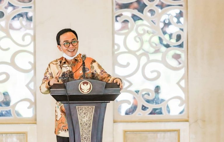Baddrut Tamam Siap Jadi Orang Pertama Disuntik Vaksin di Pamekasan