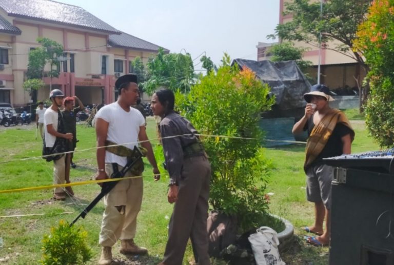 Ketika Halaman Kampus IAIN Madura jadi Arena Perang
