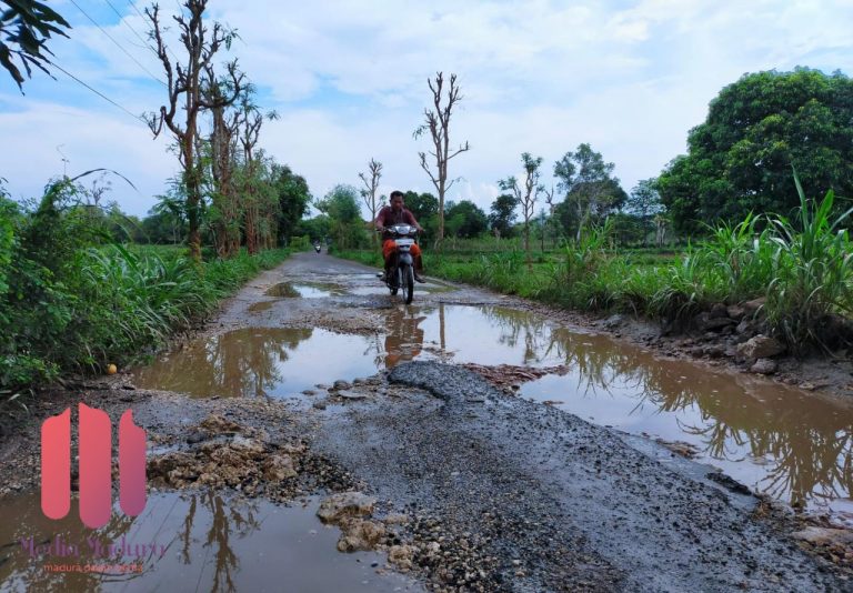 Puluhan Jembatan dan Jalan di Sampang Rusak Akibat Bencana Alam