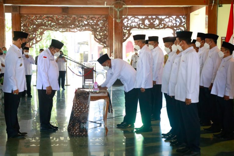 Sigit Priyono Dilantik sebagai Ketua PMI Pamekasan