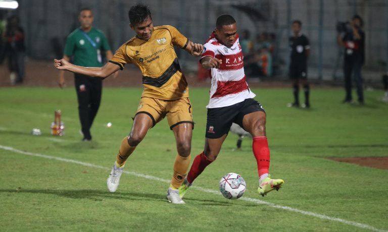 Madura United Bungkam Dewa United
