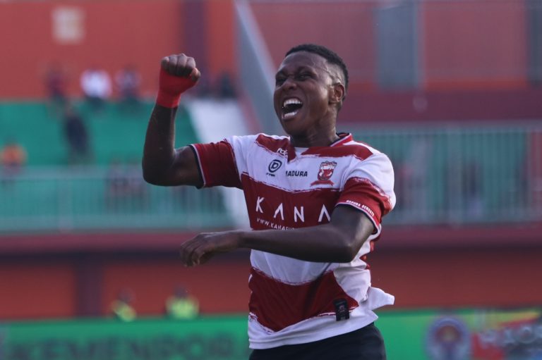 Gol Tunggal Jaja Menangkan Madura United Atas Bhayangkara FC