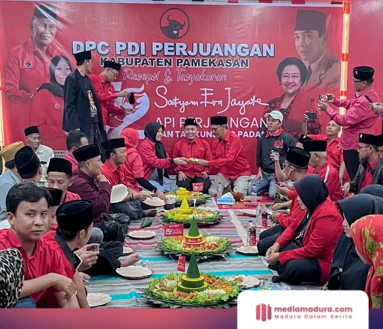 Harlah PDI Perjuangan Ke 52 di Pamekasan, Hj. Ansari Meriahkan Tasyakuran dan Tumpengan