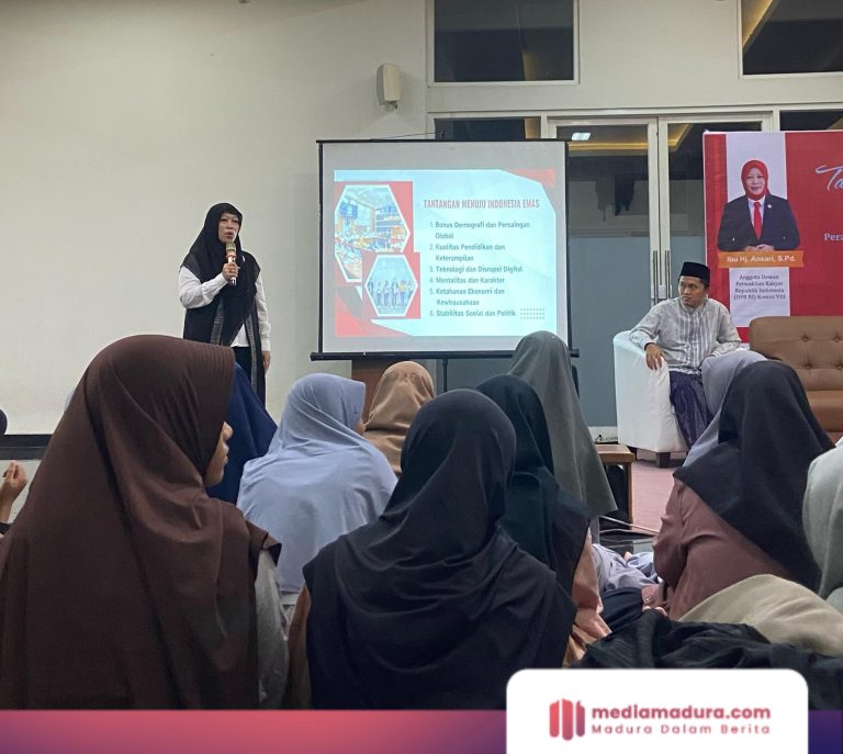 Hj. Ansari Sosialisasi 4 Pilar Kebangsaan Pada Santri