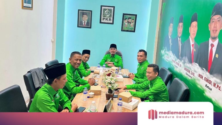 Gelar Pahlawan untuk Syaikhona Kholil Bangkalan dan Gus Dur, Fraksi PKB Pamekasan Sampaikan Rasa Syukur