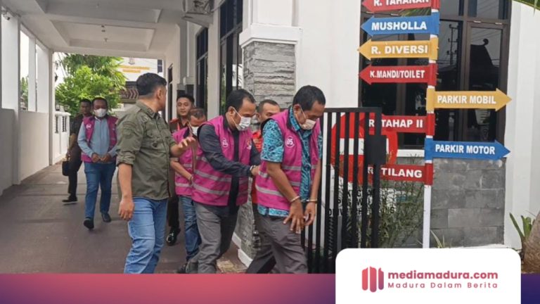 ‎Kejaksaan Tahan Dua Pejabat PUPR Sampang dan Dua Sipil Kasus PEN Rp 12 Miliar