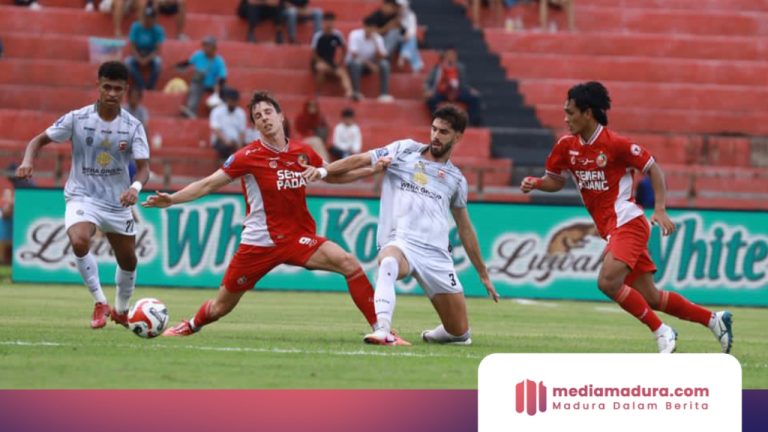 Madura United Curi Kemenangan di Kandang Semen Padang, Lolos dari Zona Degradasi