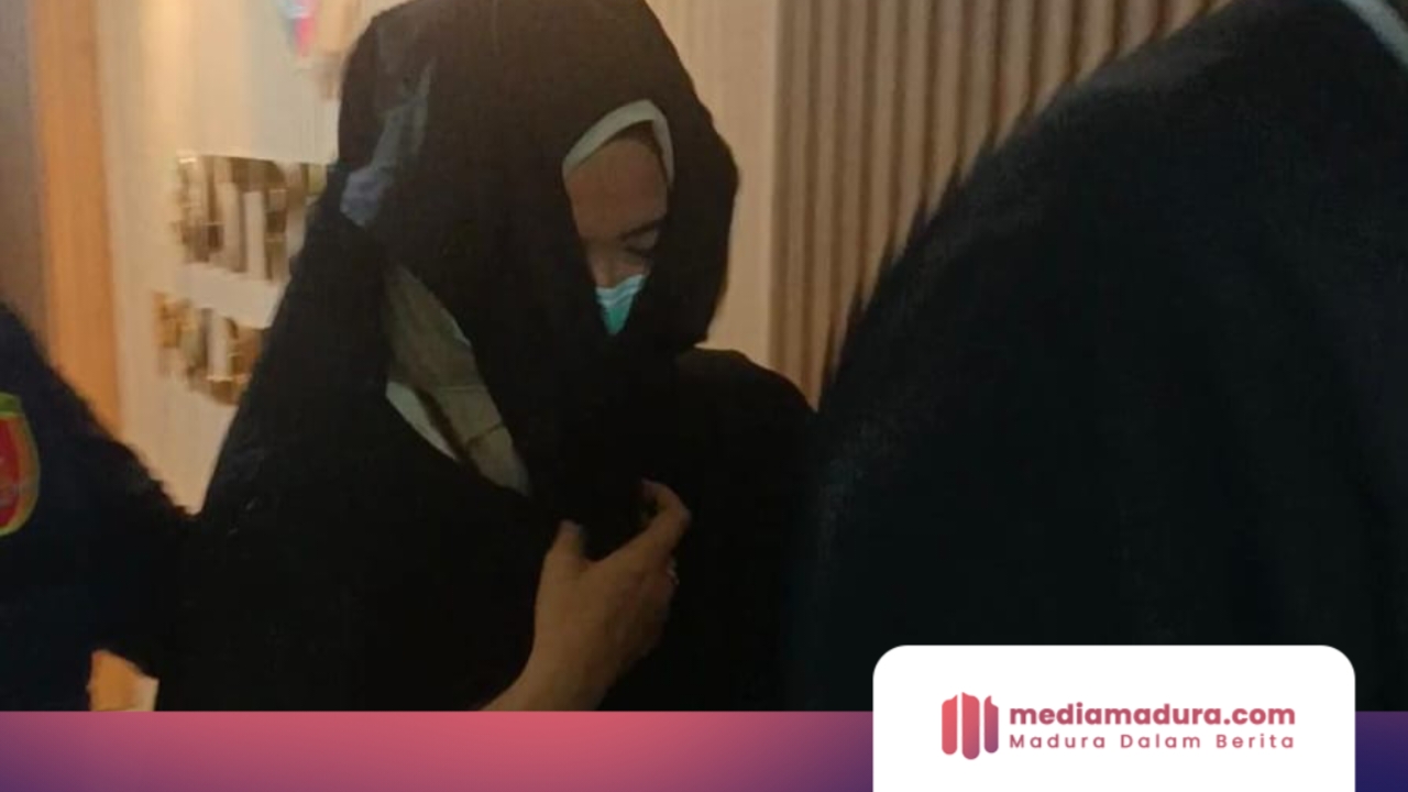 Diduga Selingkuh, Kepala Puskesmas di Sampang Kepergok Bersama Pegawai di Ruang Kerja